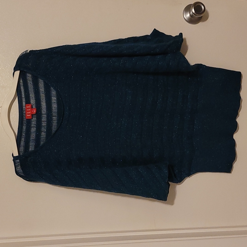 Woman's Sweater Blouse- Size  XL - Elle Brand